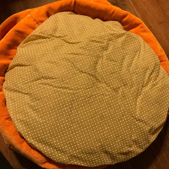 Burrow Cat Bed - Picture 5 of 8